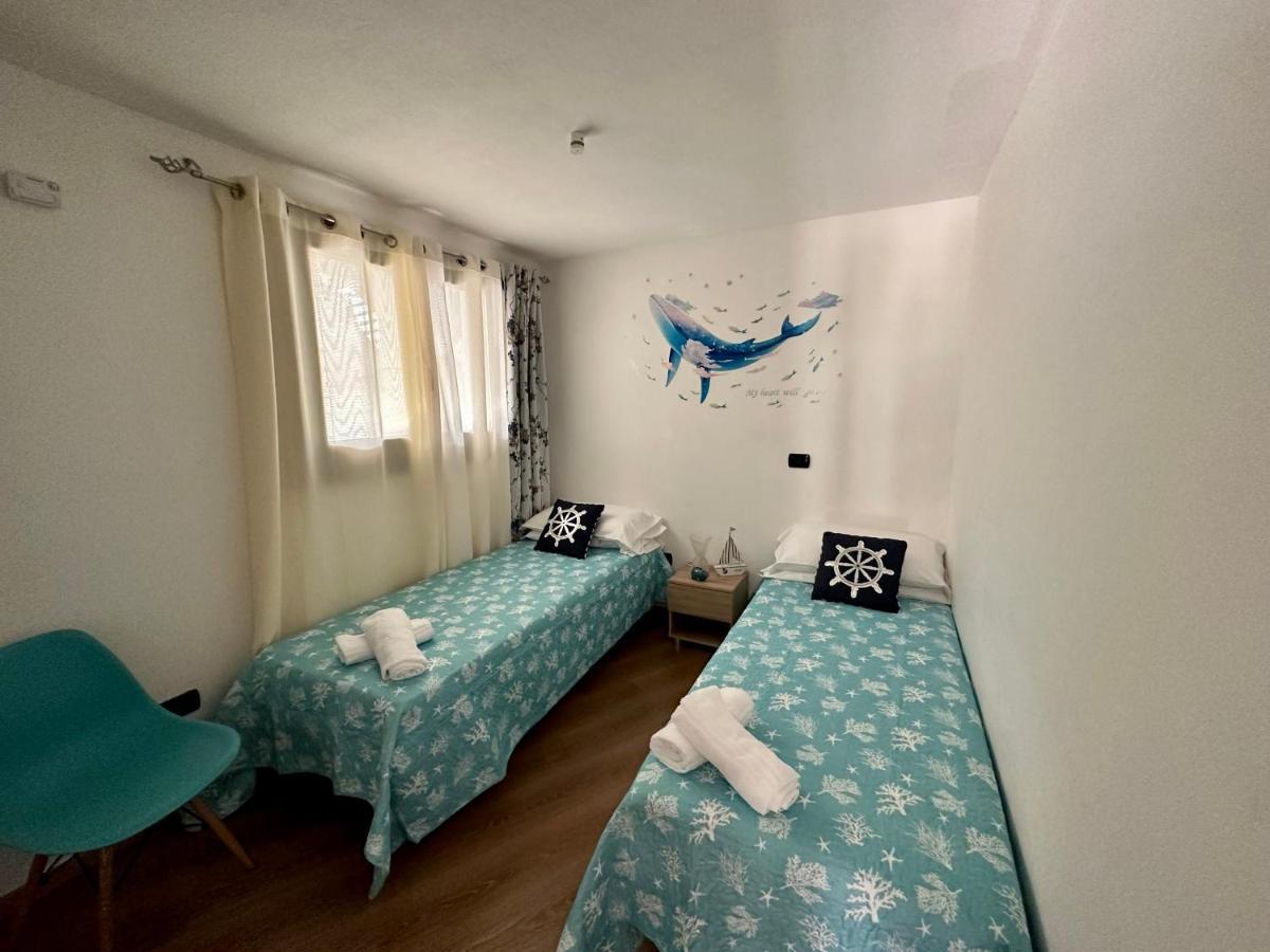 Villa Zippiri Is Molas Pula Eksteriør billede